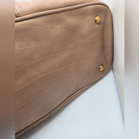 Yves Saint Laurent Beige Leather Medium Muse Satchel - Picture 14 of 17